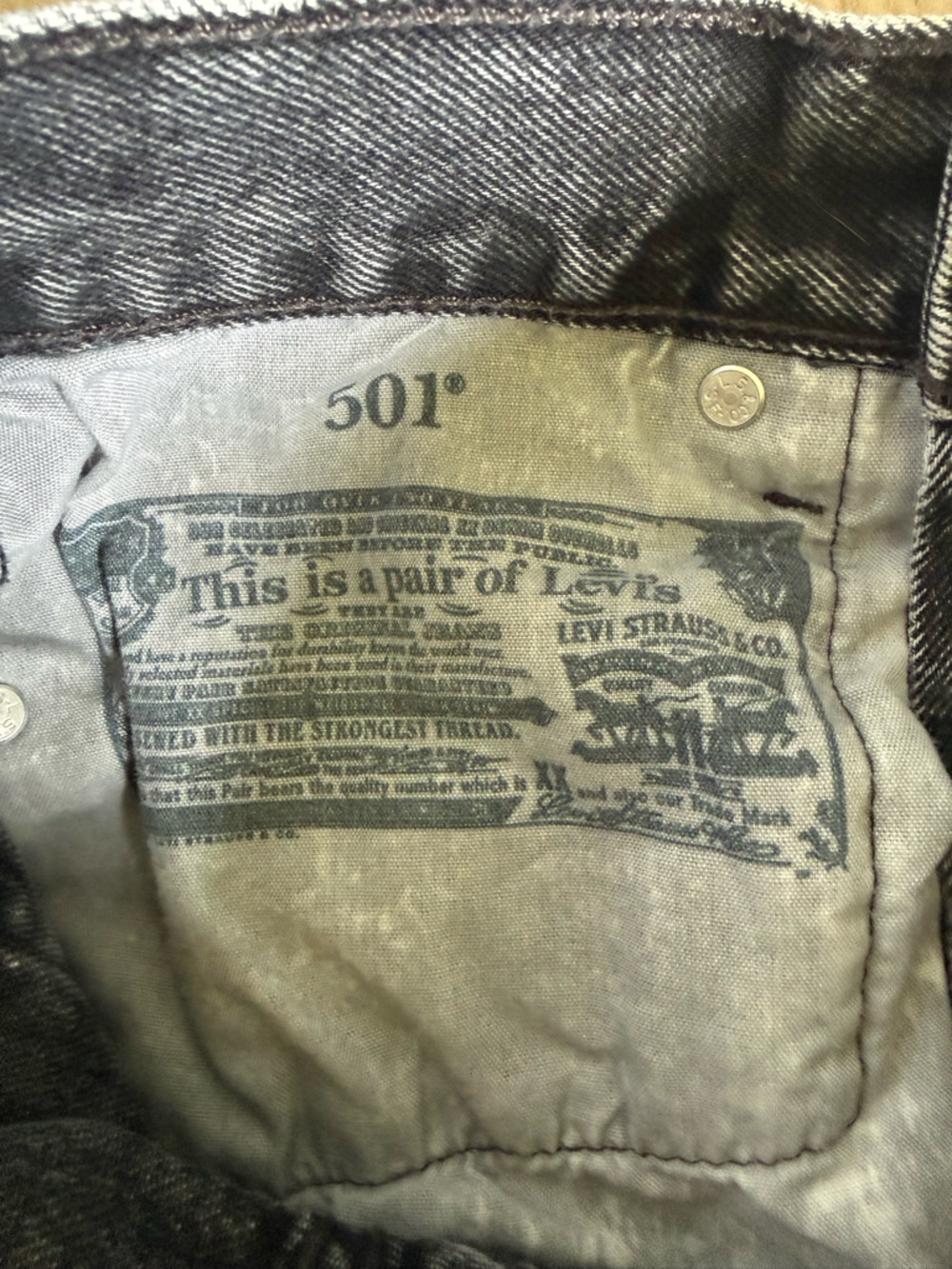 Levi's 501 100% Cotton Black Washed Jeans - Picture 9 of 14